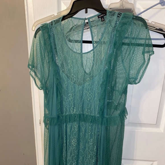 2x dresses and a sweater top - Picture 4 of 9